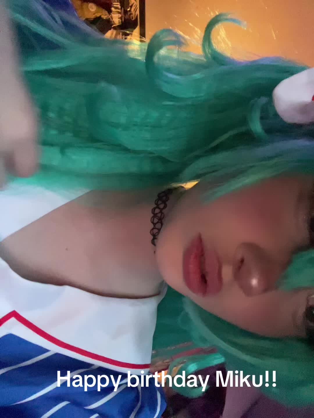 @Ellliee