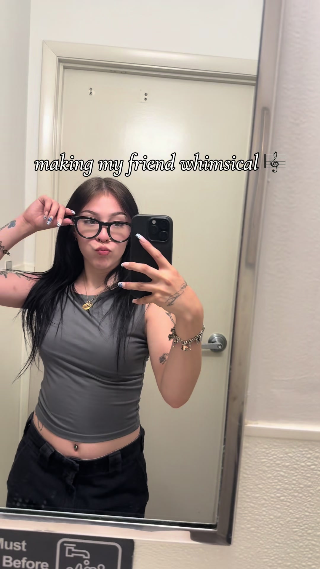 @𝓔𝓶𝓮𝓵𝔂𝔂  🐞