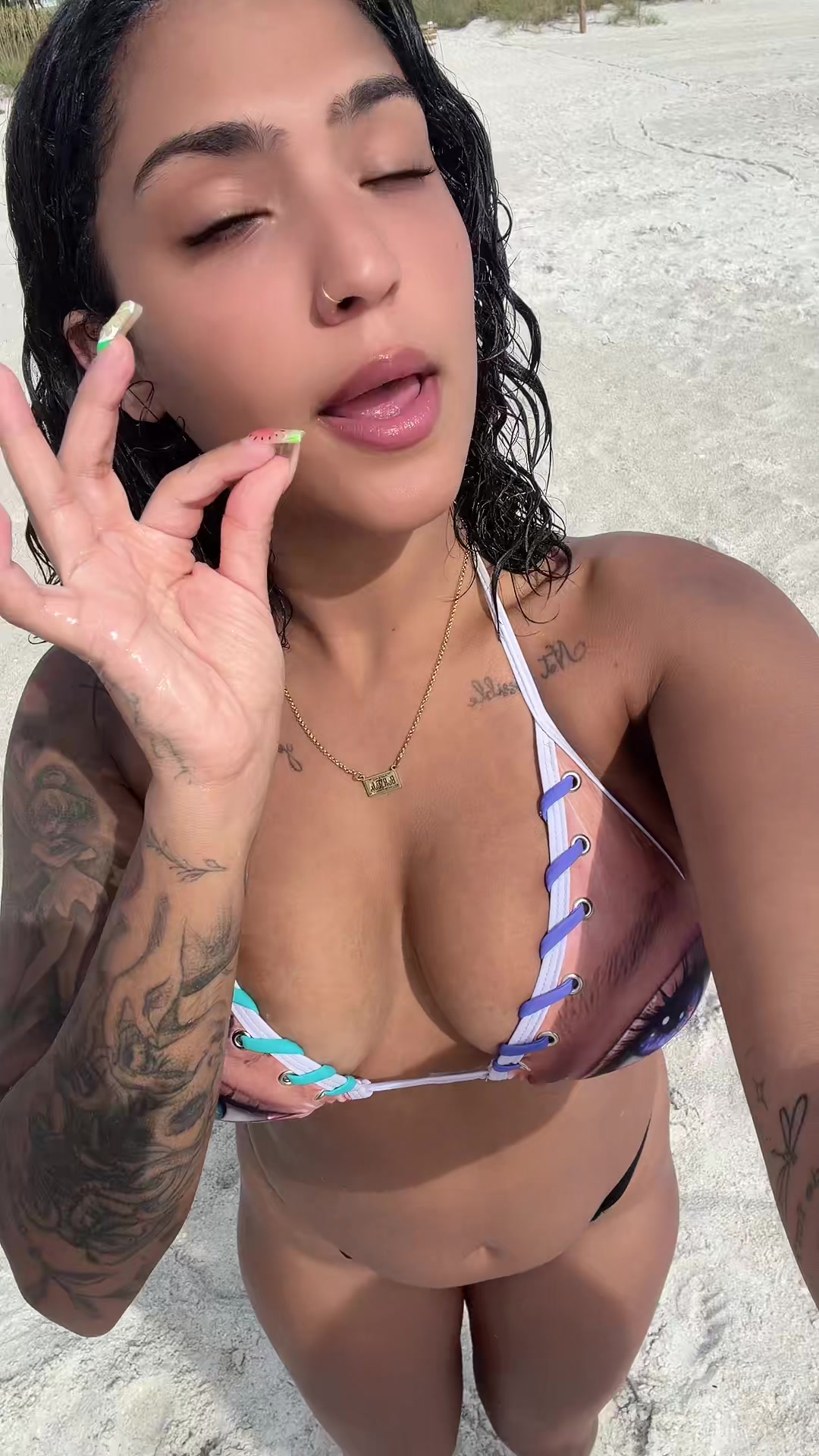 @aniyahalbino