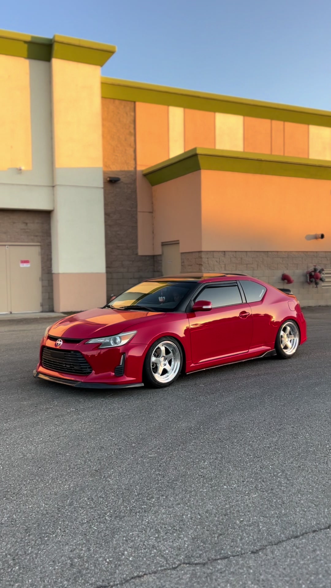 @Slow.tC