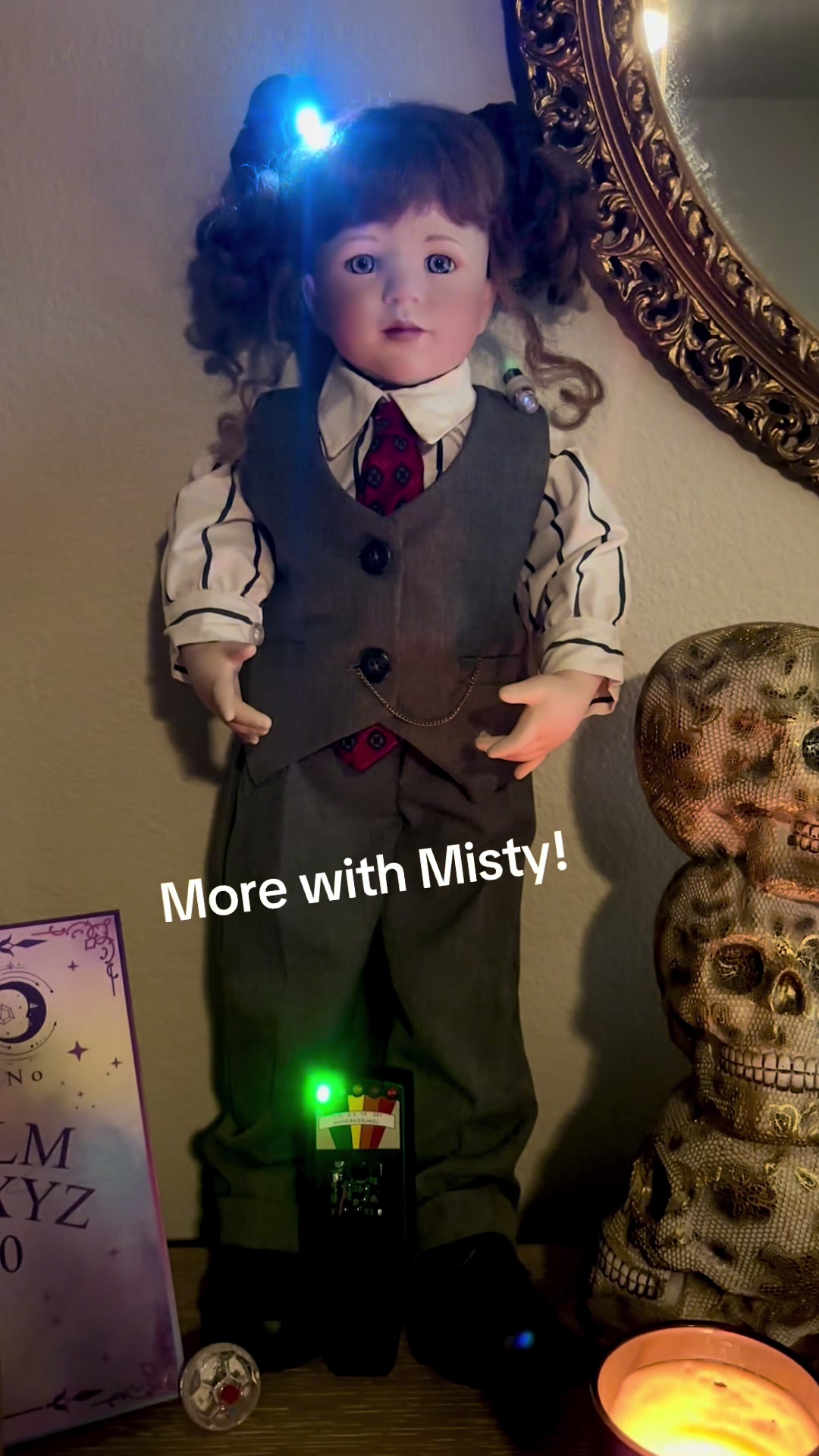 @micHELLe😈
