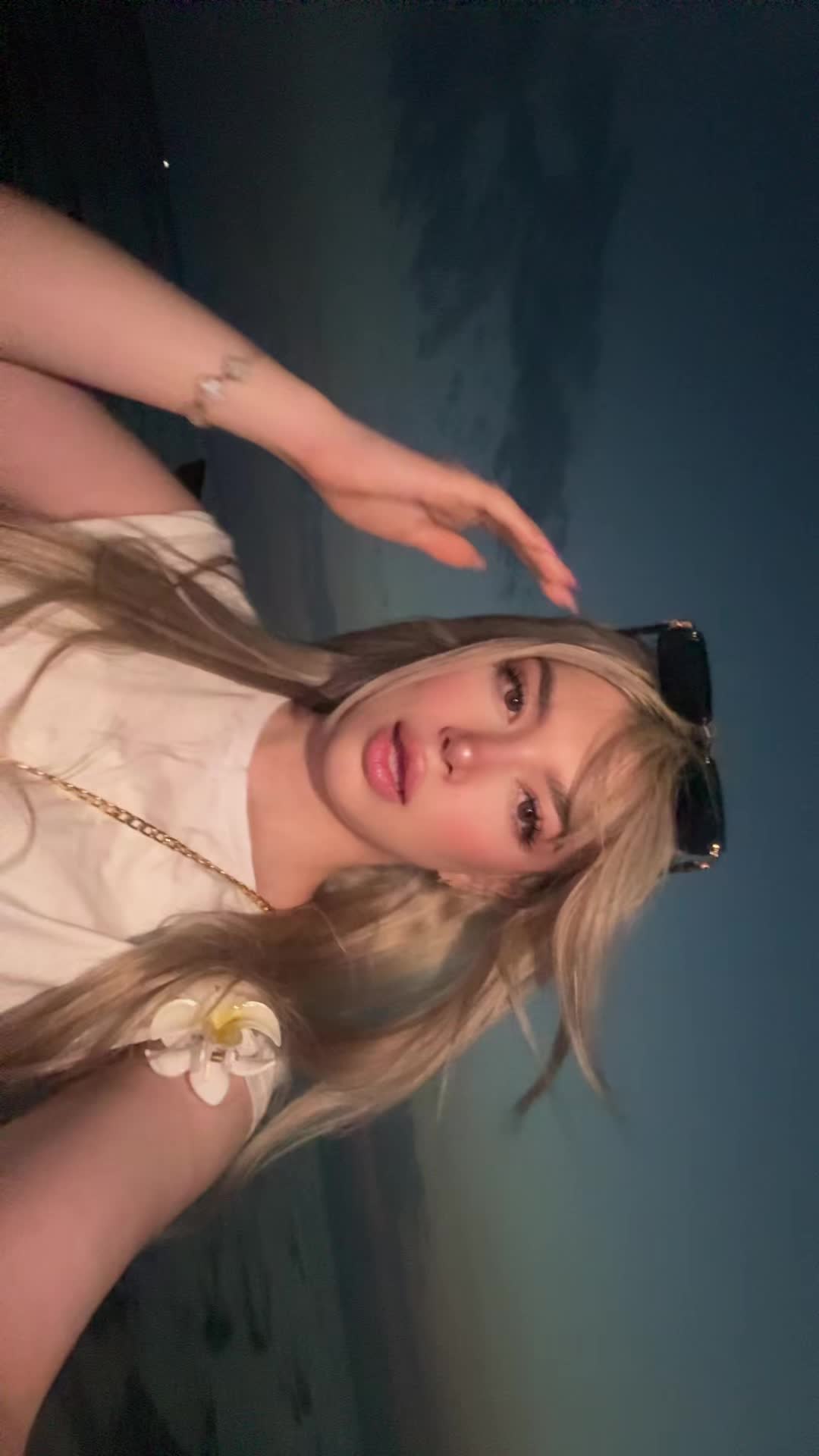 @Sari