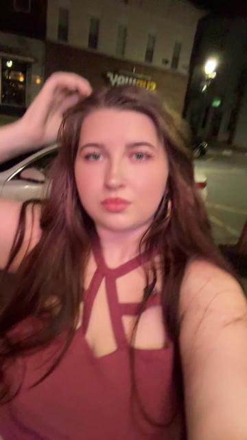 @Hayleigh rose🥀