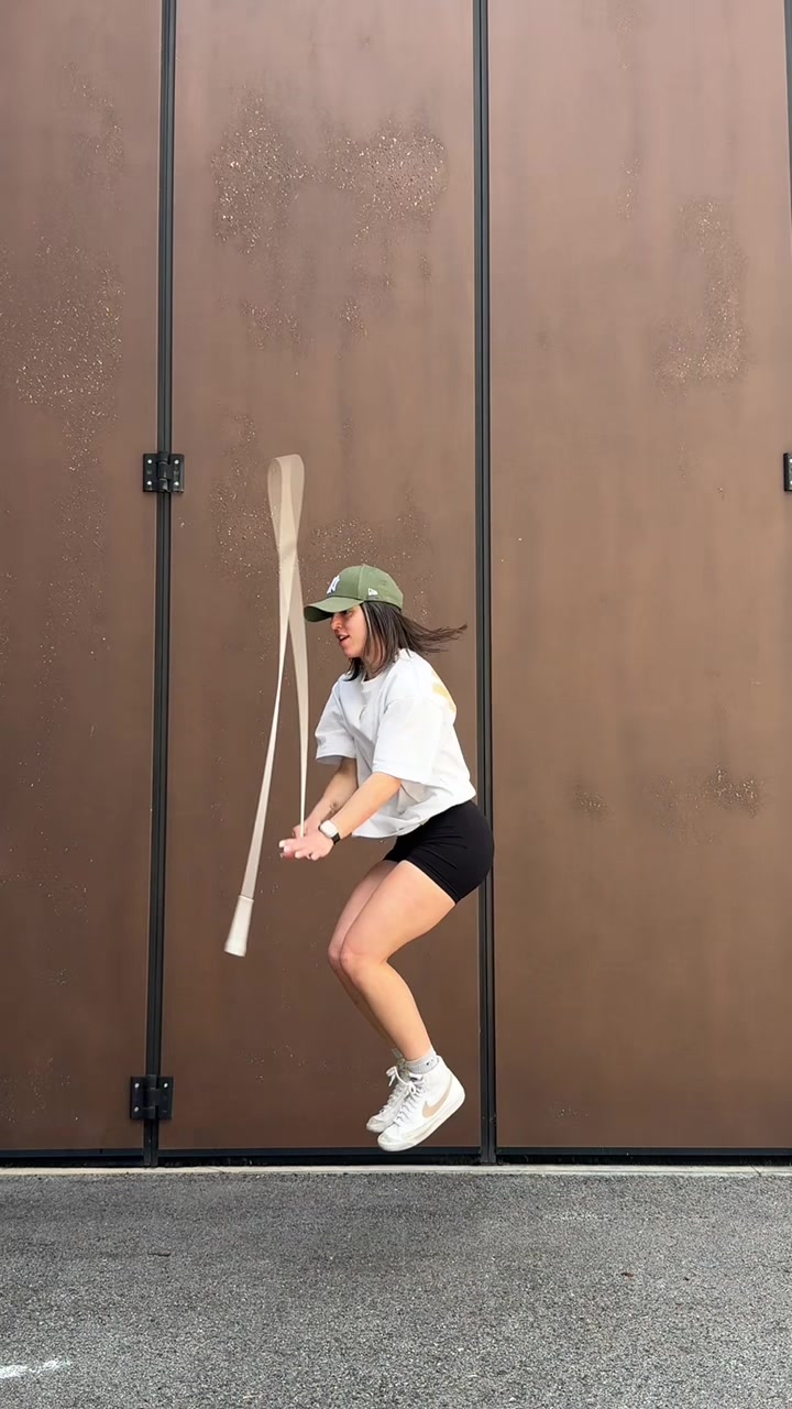 @dani jumps