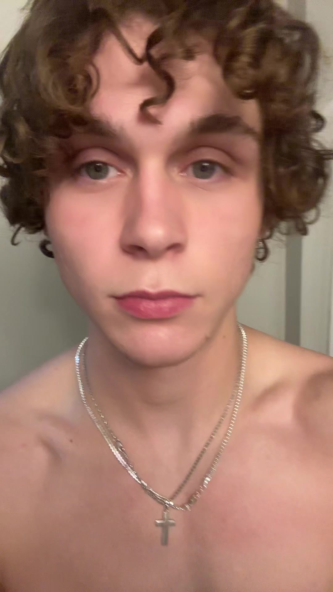 @MoonAtNight