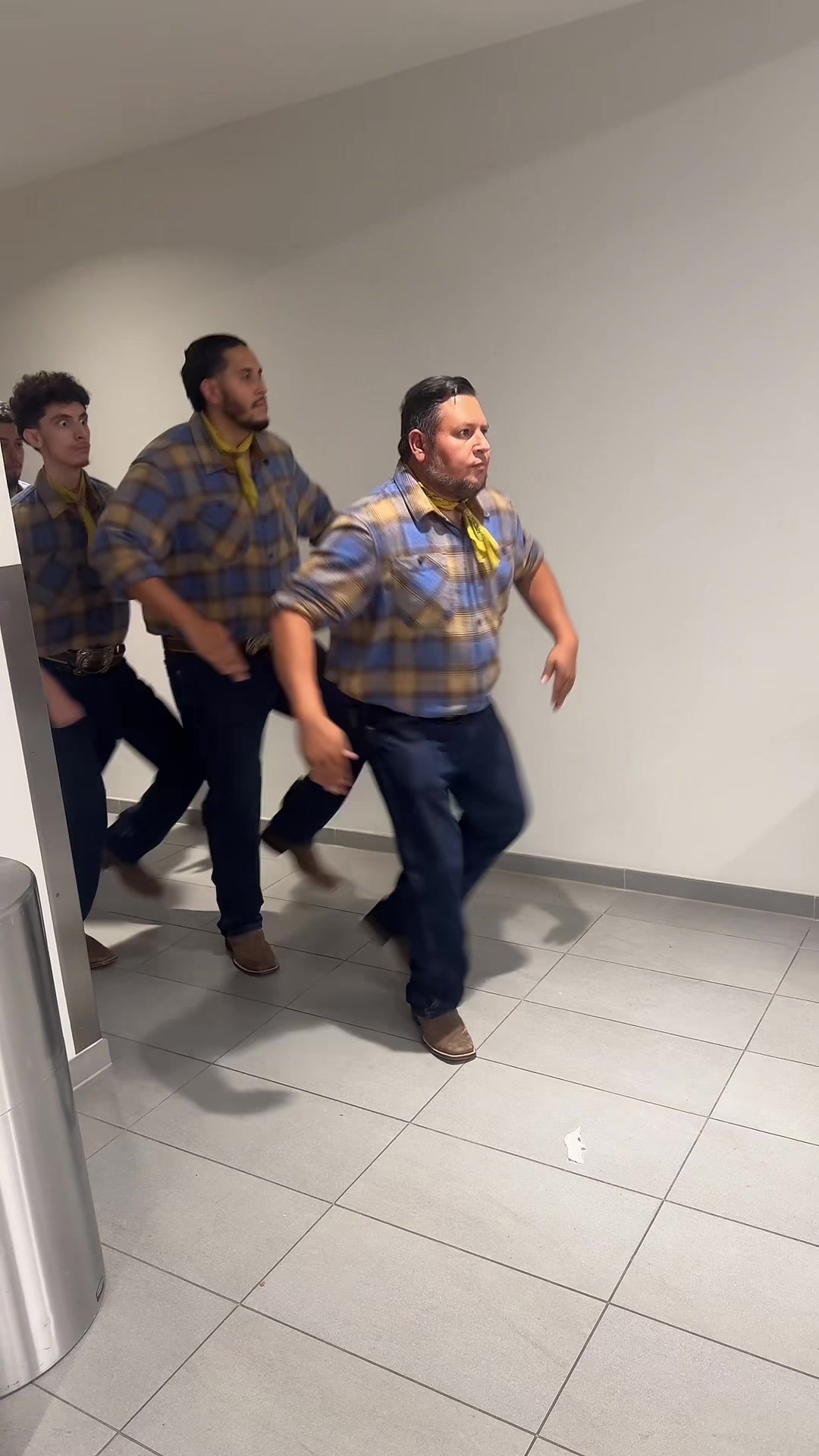 @Banda AZ