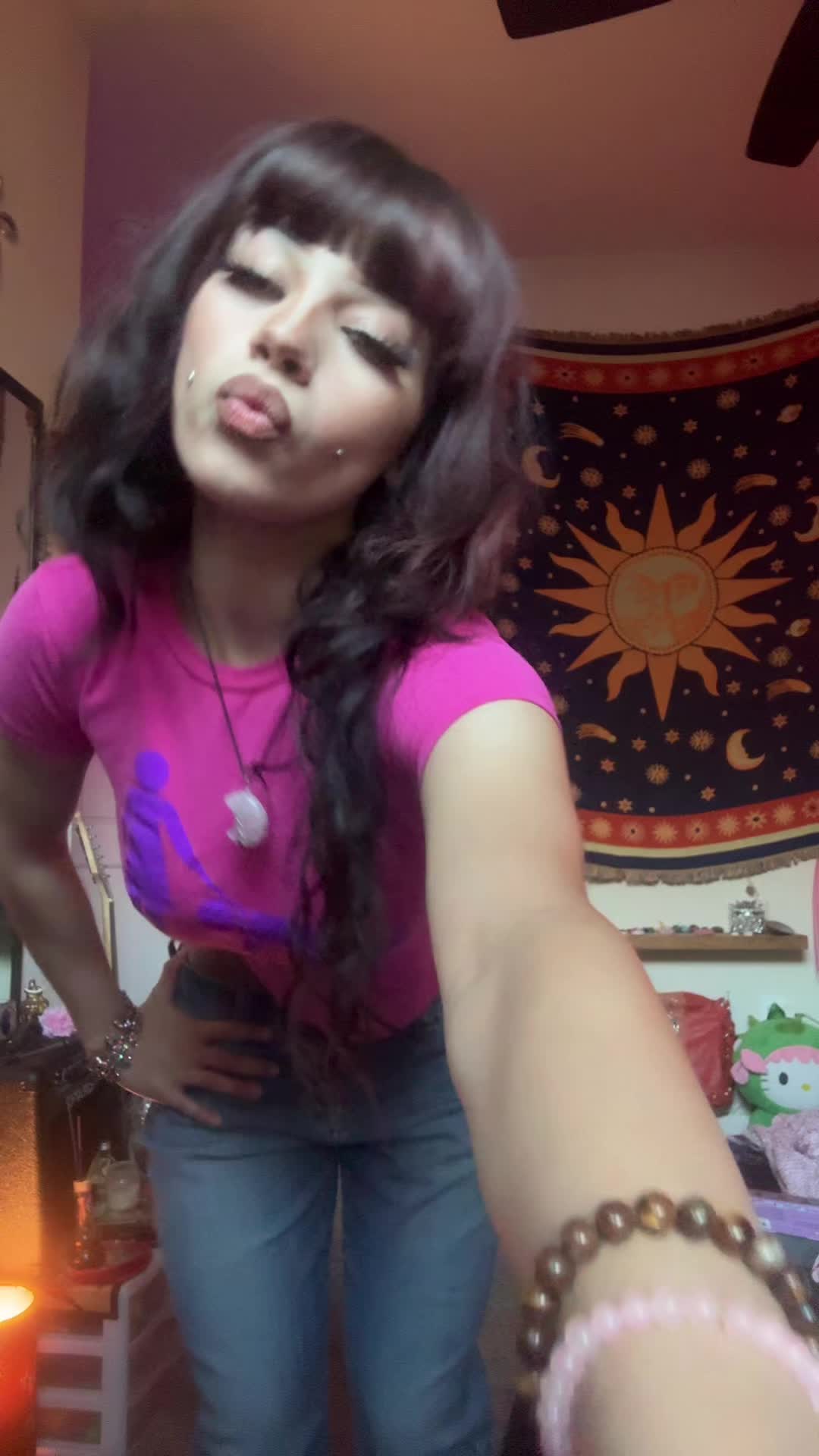 @🐞