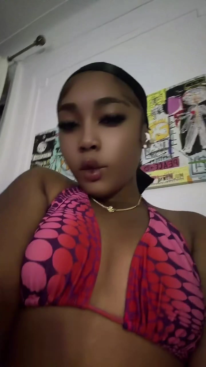 @cutefacelinaa