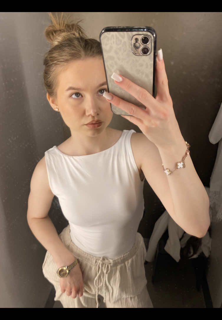 @alinabredihina