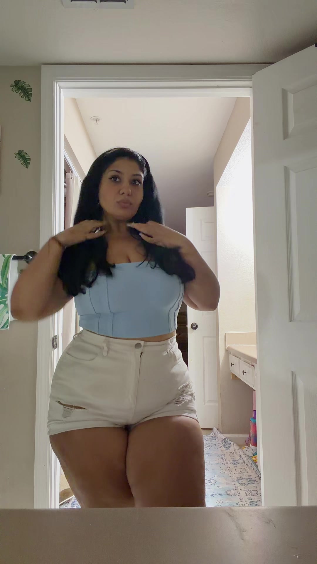 @curvesbygen