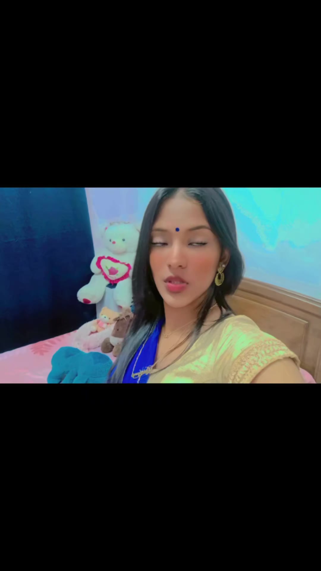@Vanshika.𝓛 💋