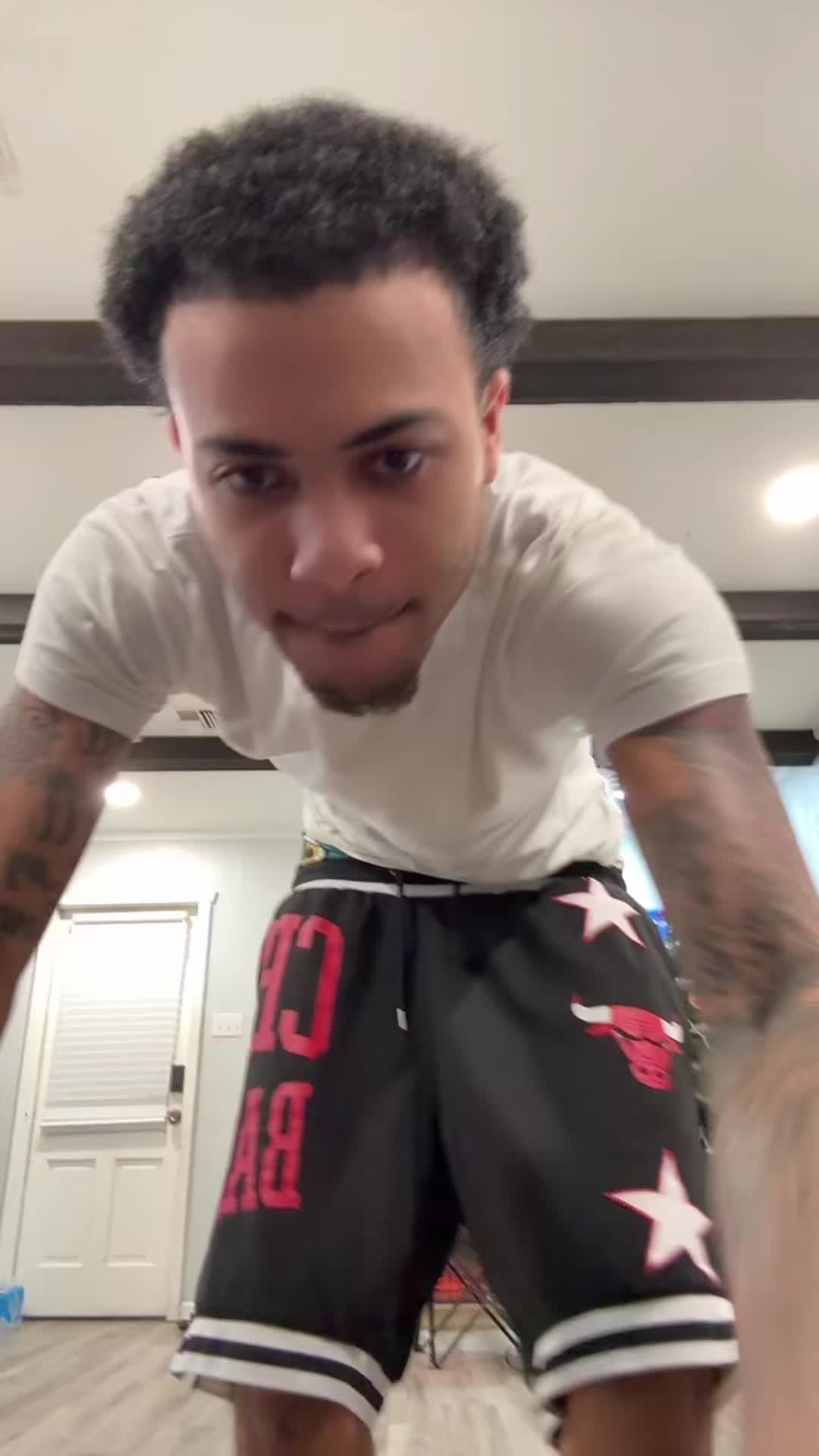 @stackedup.dee