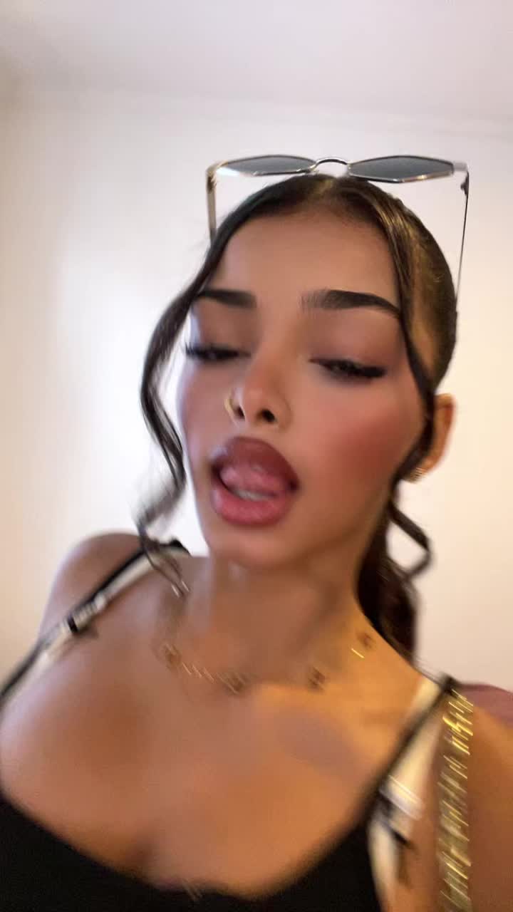 @🐍Nora