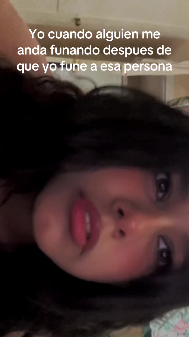 @LA_J€SA_BELL