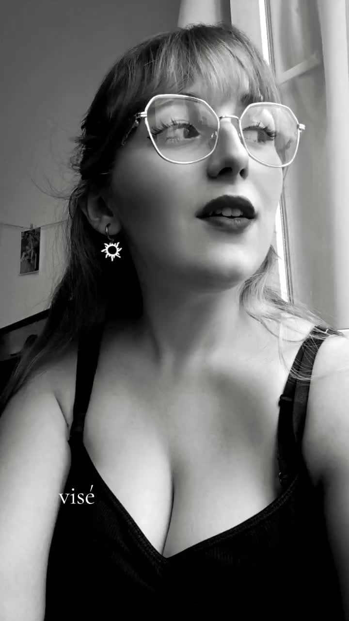 @Hello_Kelly