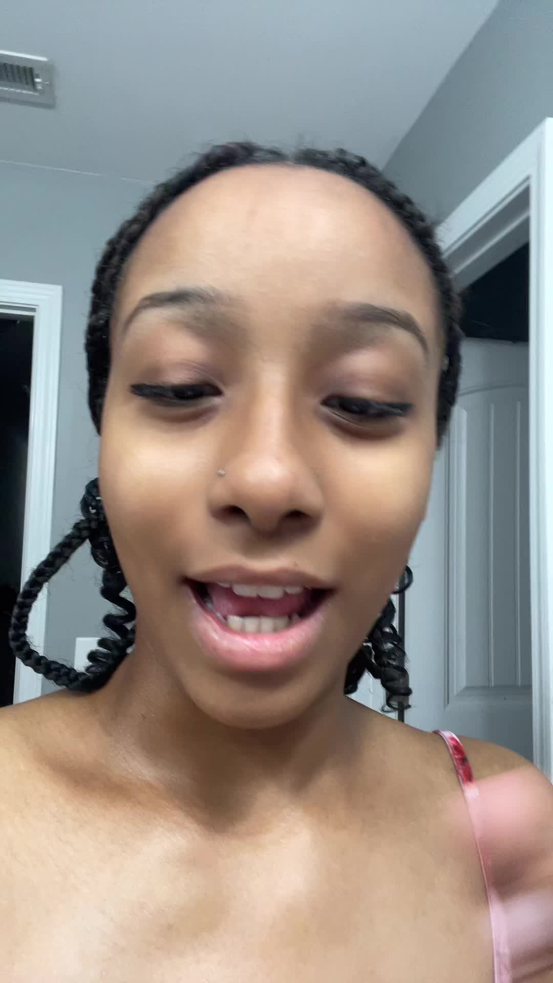 @Ariella Sykes