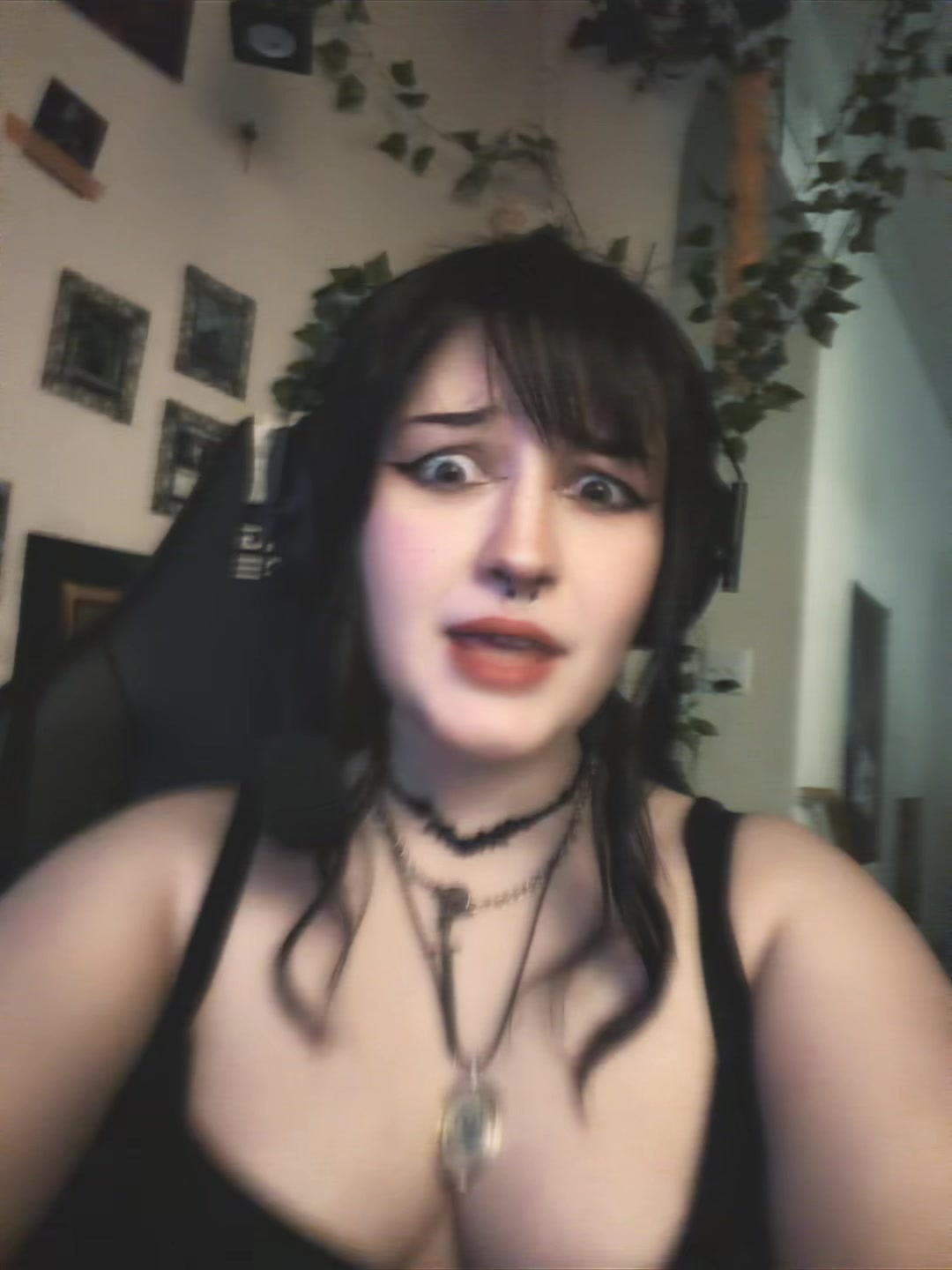 @🦇Hannah🦇