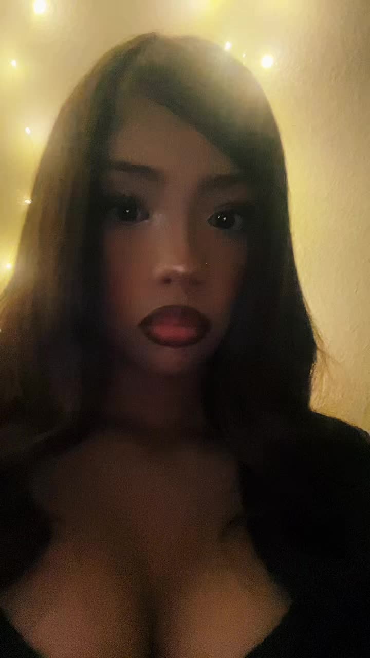 @꧁𝐄𝐥𝐢𝐚𝐧𝐚꧂