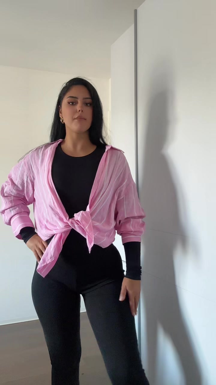 @Elena Jora