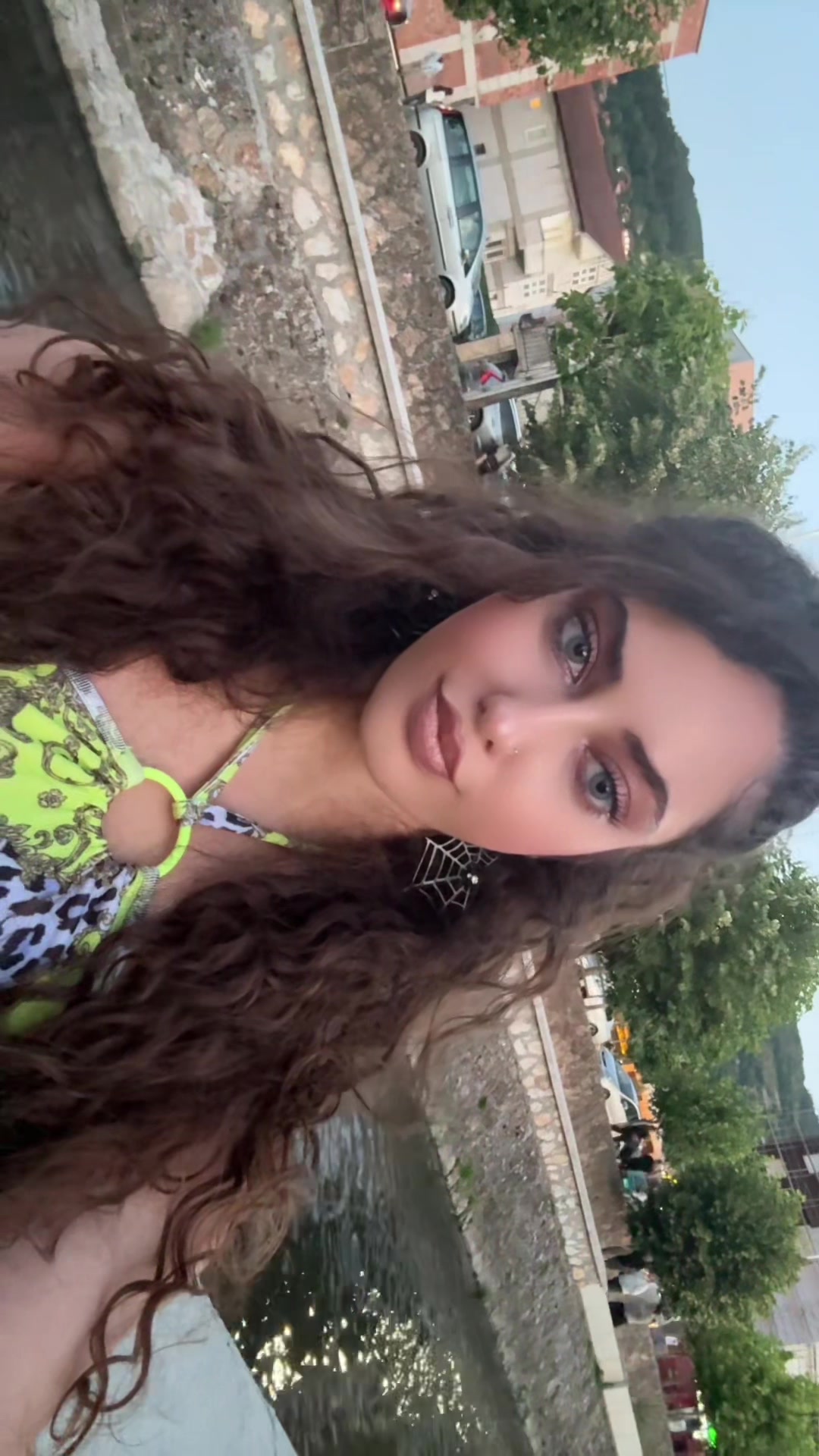 @♛ＡＮＴＯＮＥＬＬＡ♛