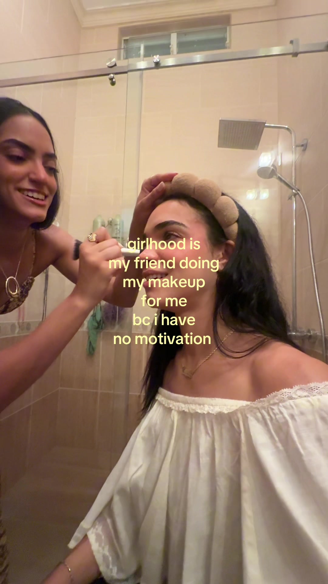 @amelia i. gomez