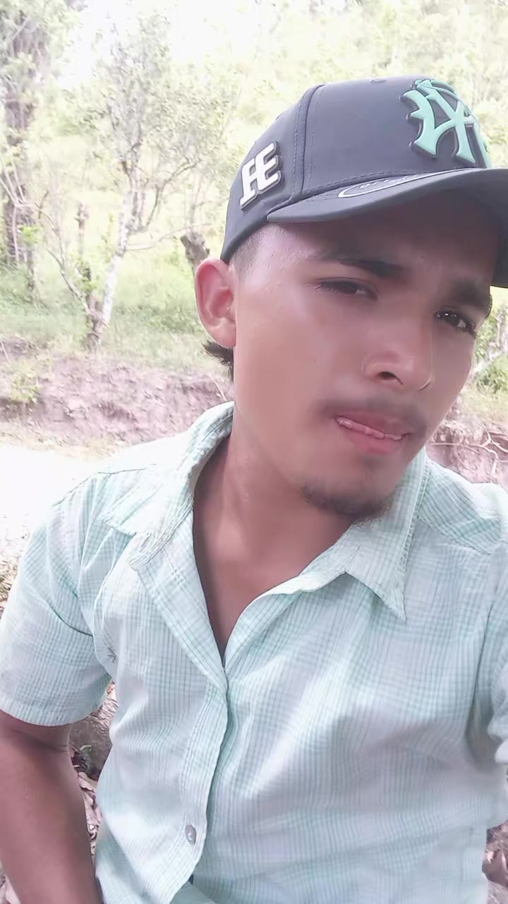 @el guapo 🤭 HN