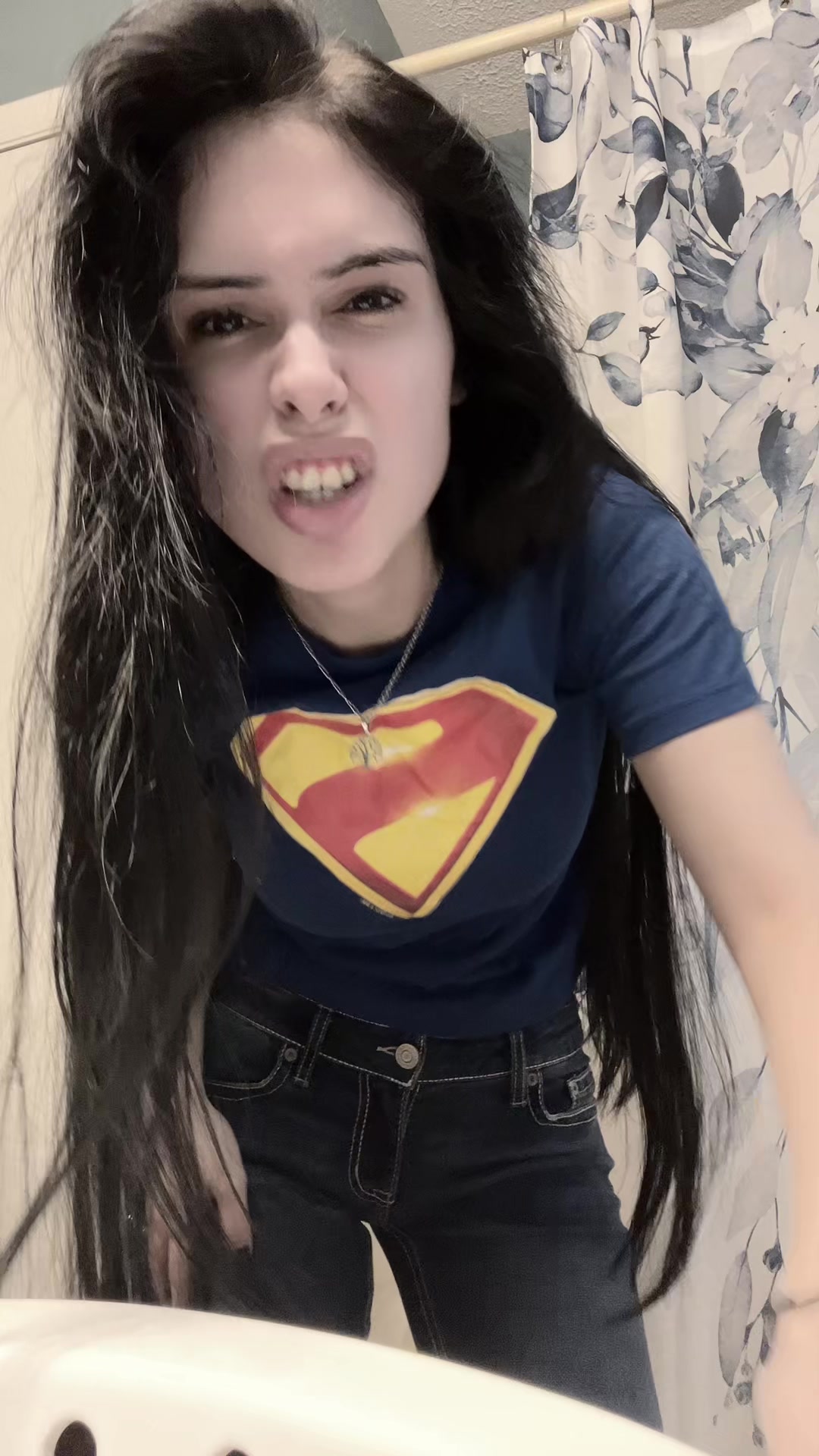 @Maria🦇