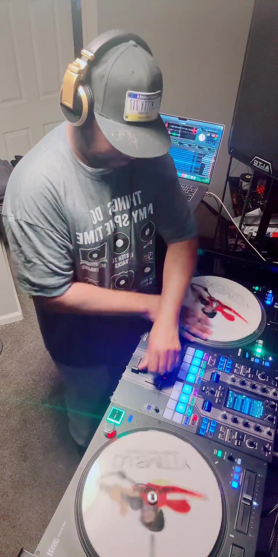 @Hi I’m Dj Smitty 👋🏾