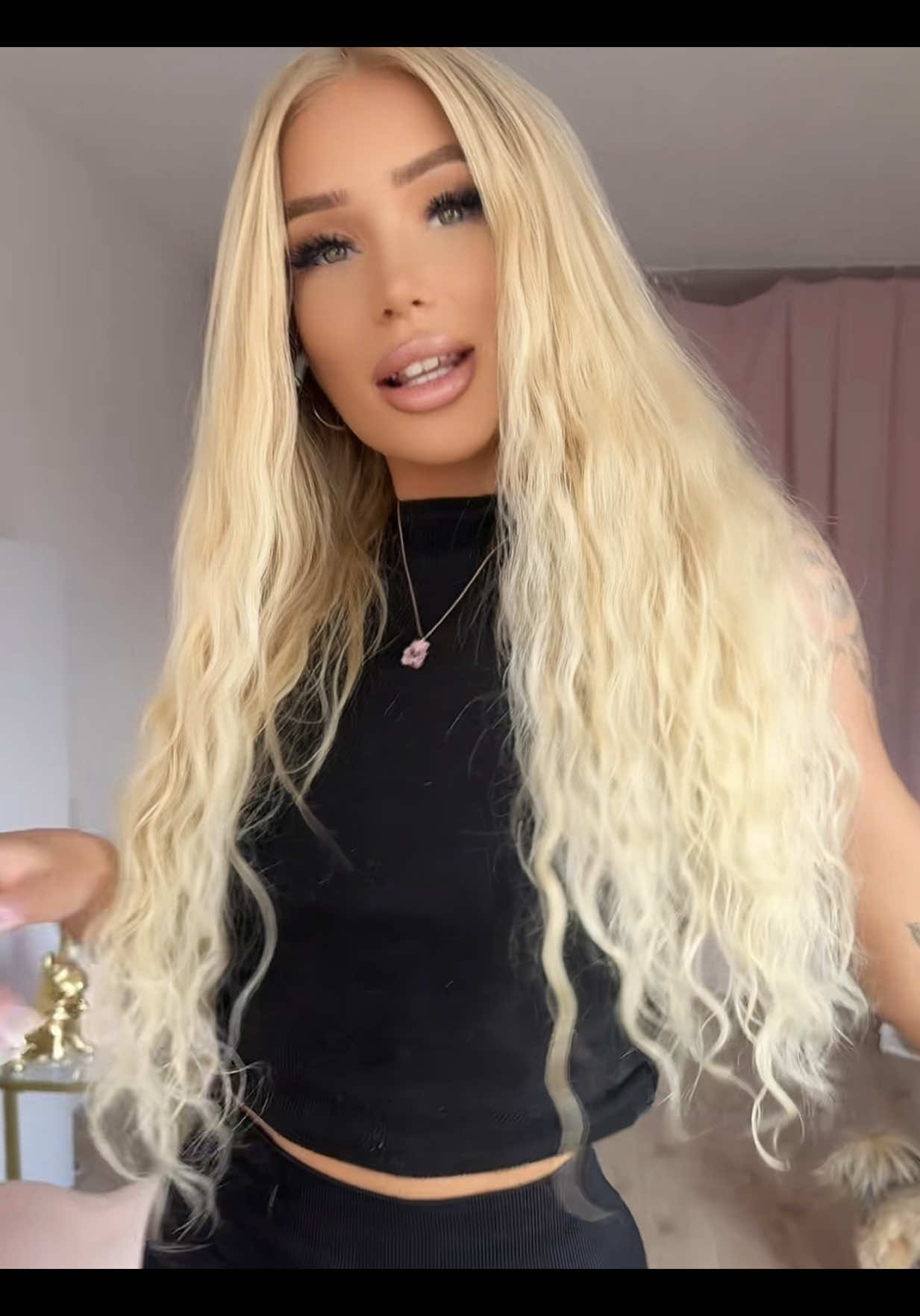 @RitaTheBlonde