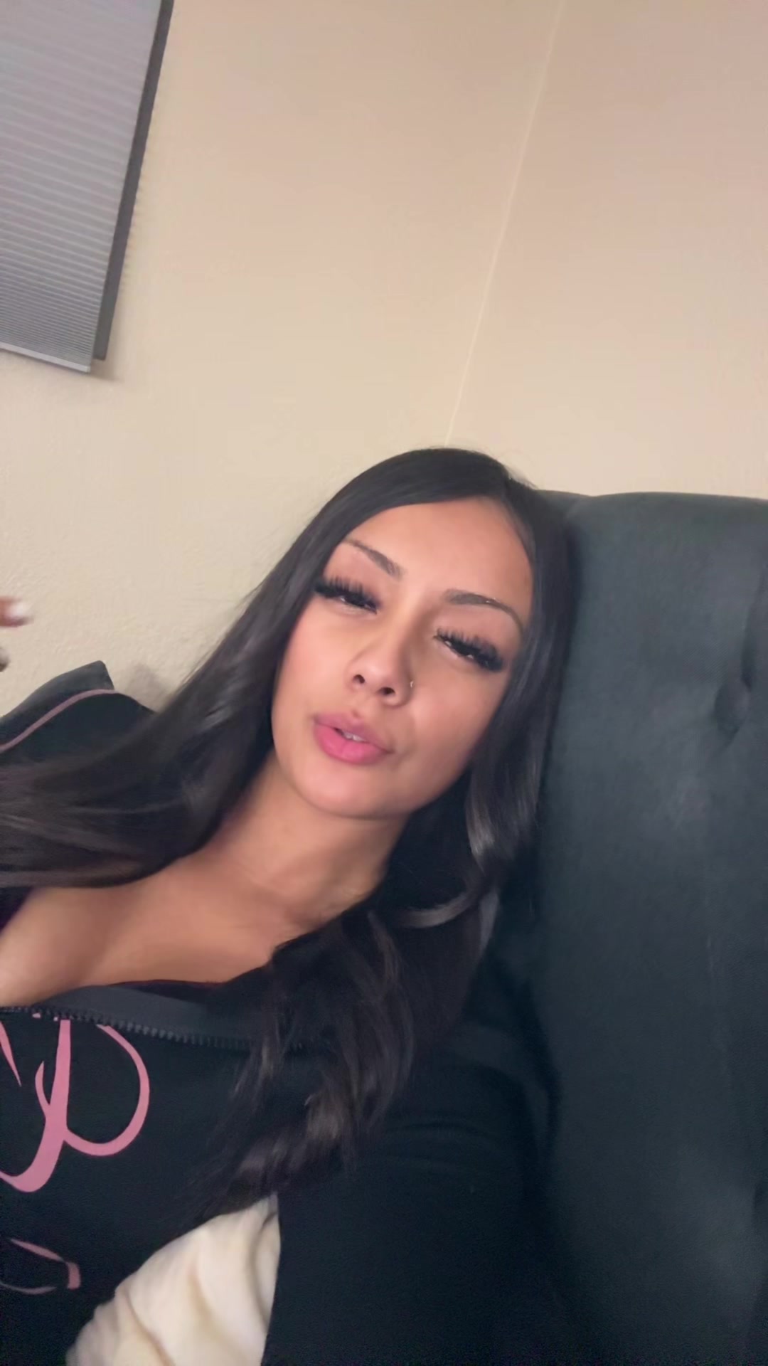 @pradabab3yy