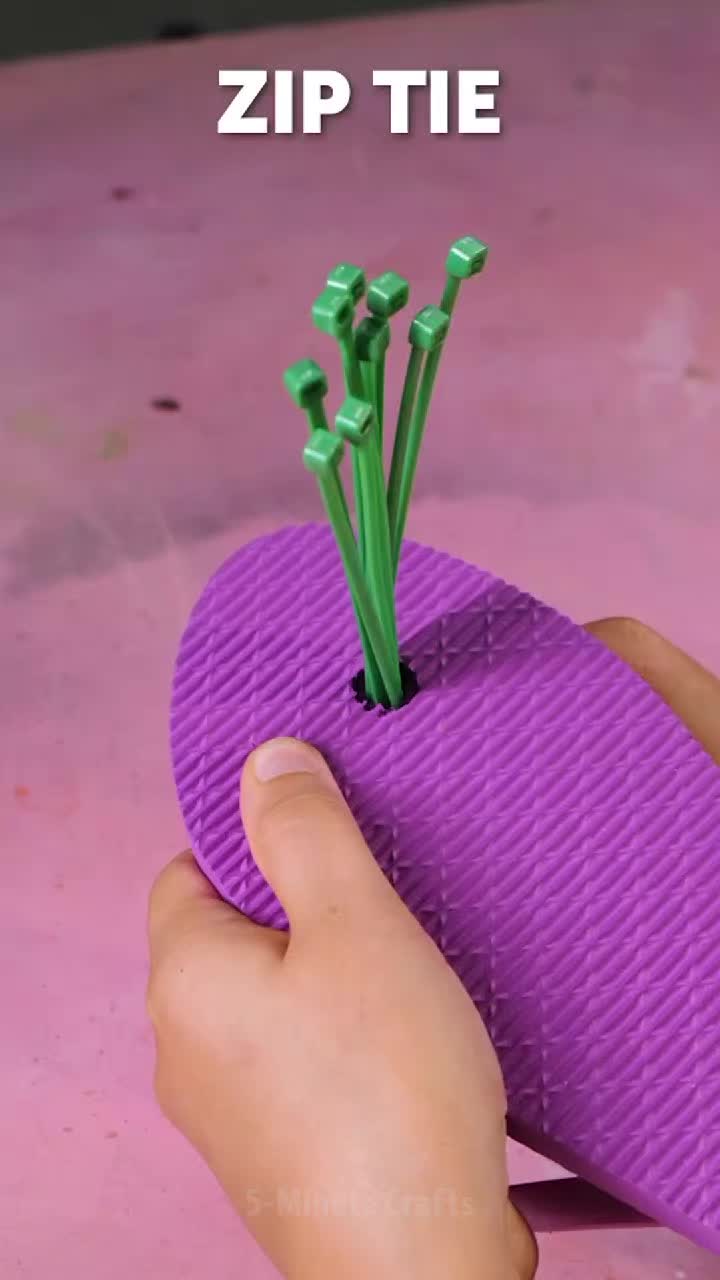 @5-Minute Decor