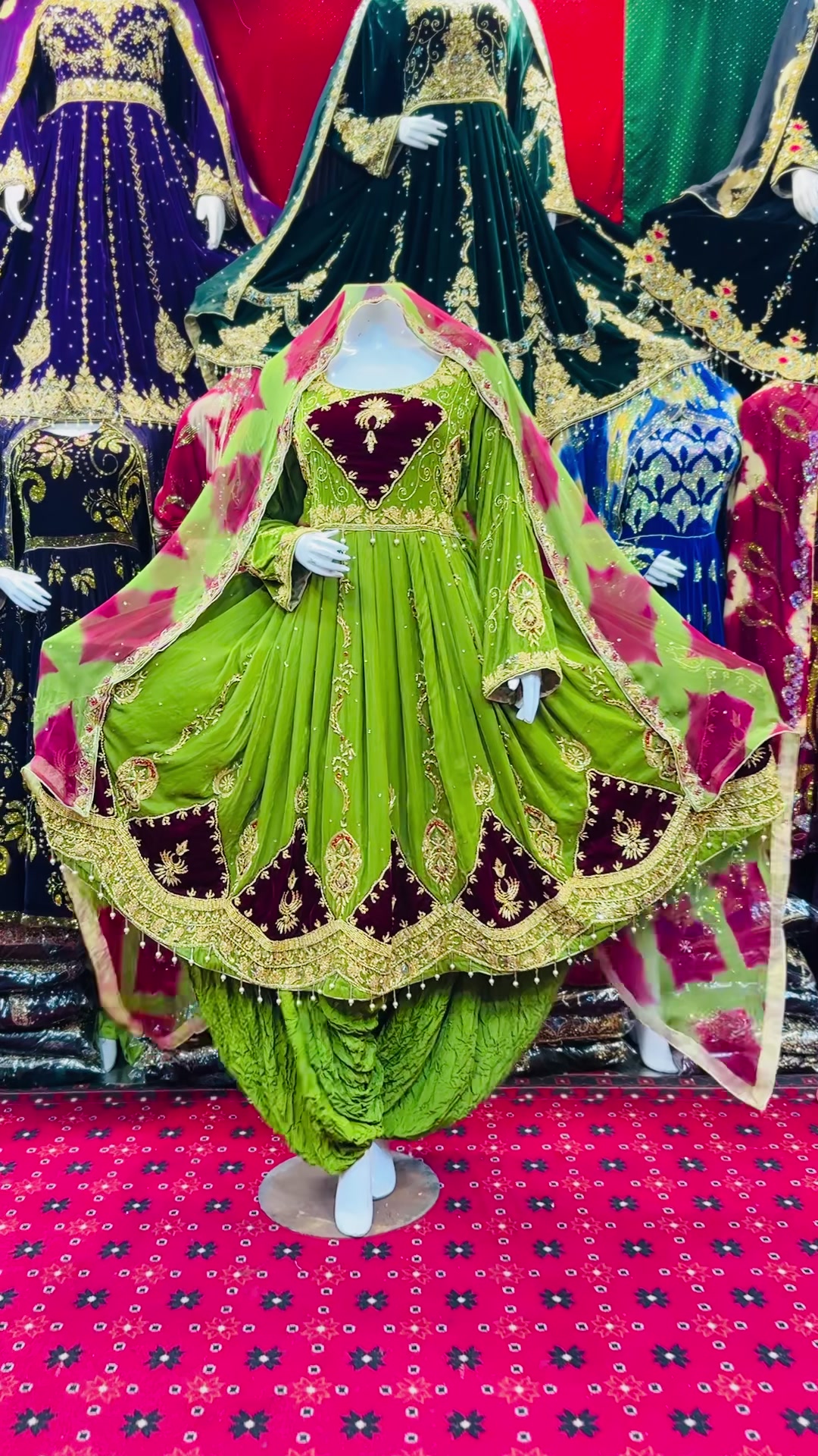 @نیو لباس گارمنٹس