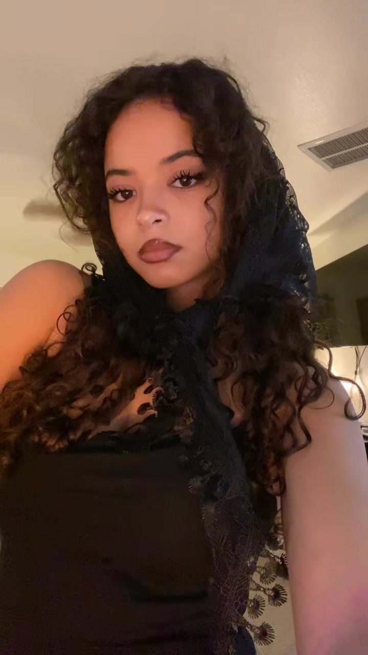 @zo 𑣲⋆