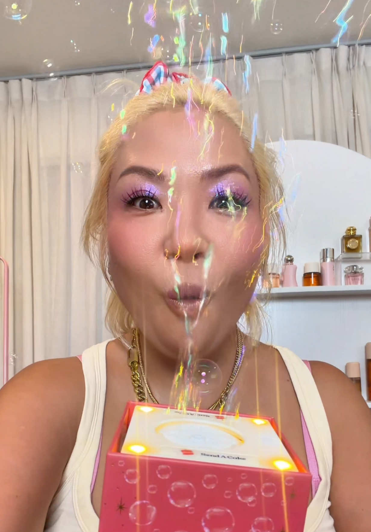 @Honey | Skincare-Led Beauty