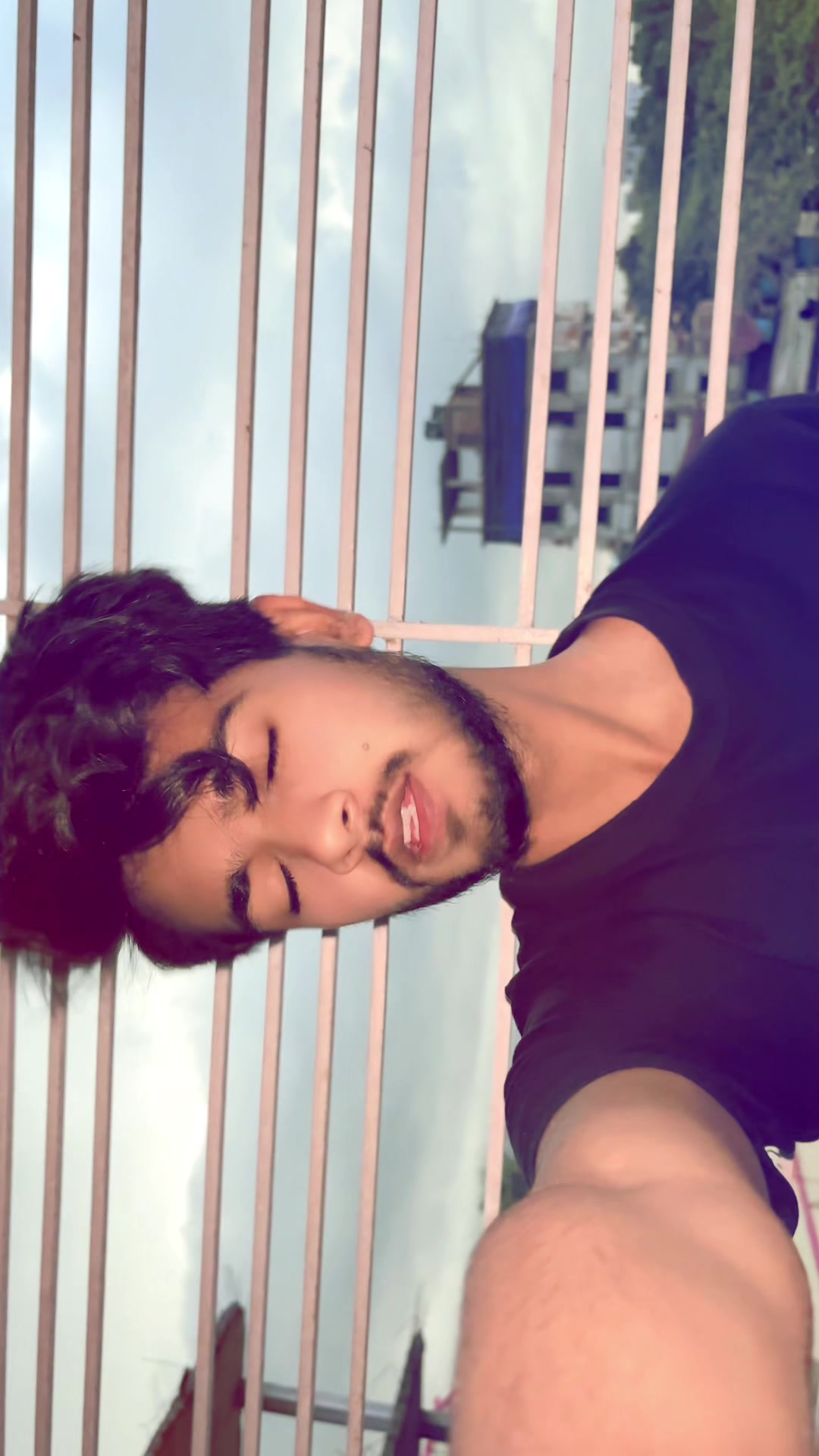 @𝐙𝐮𝐛𝐨 🦇