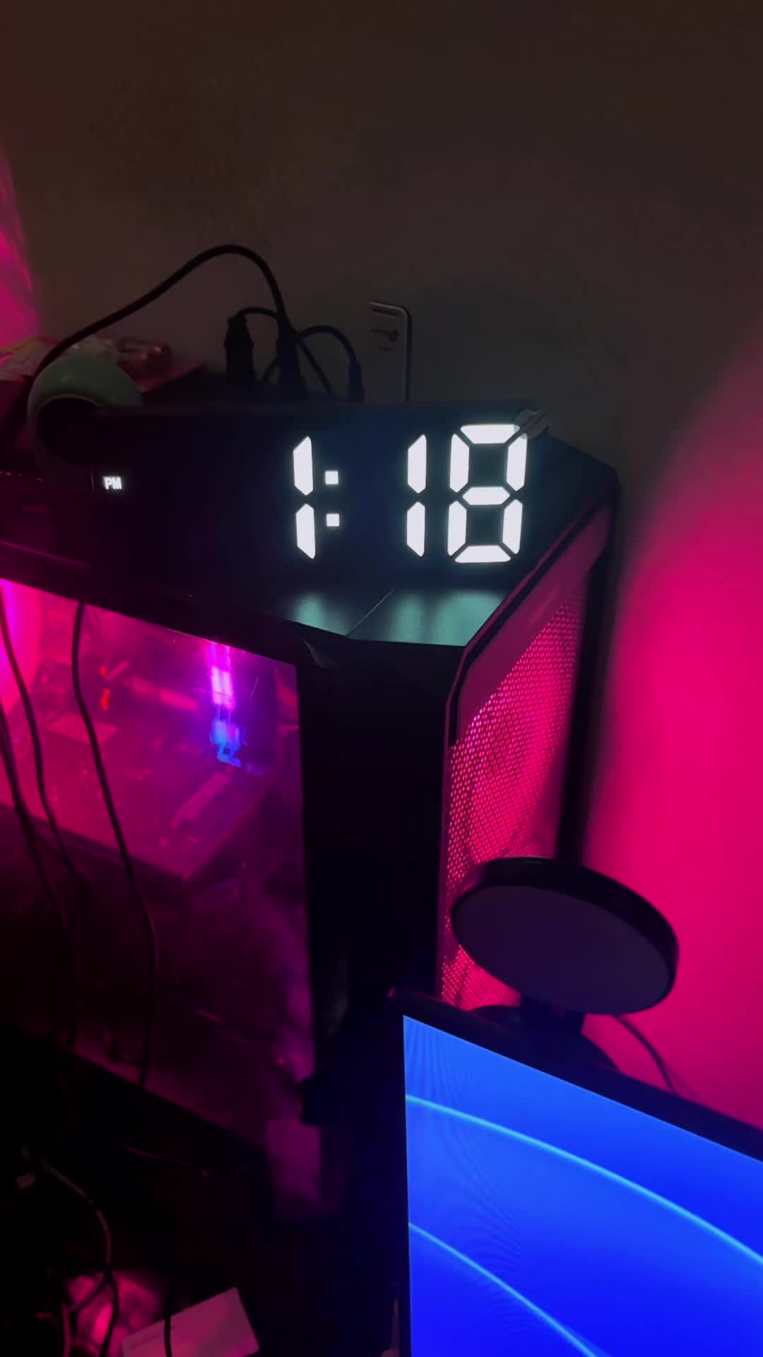 @𝐊𝐈𝐍𝐆𝐈𝐙𝐙