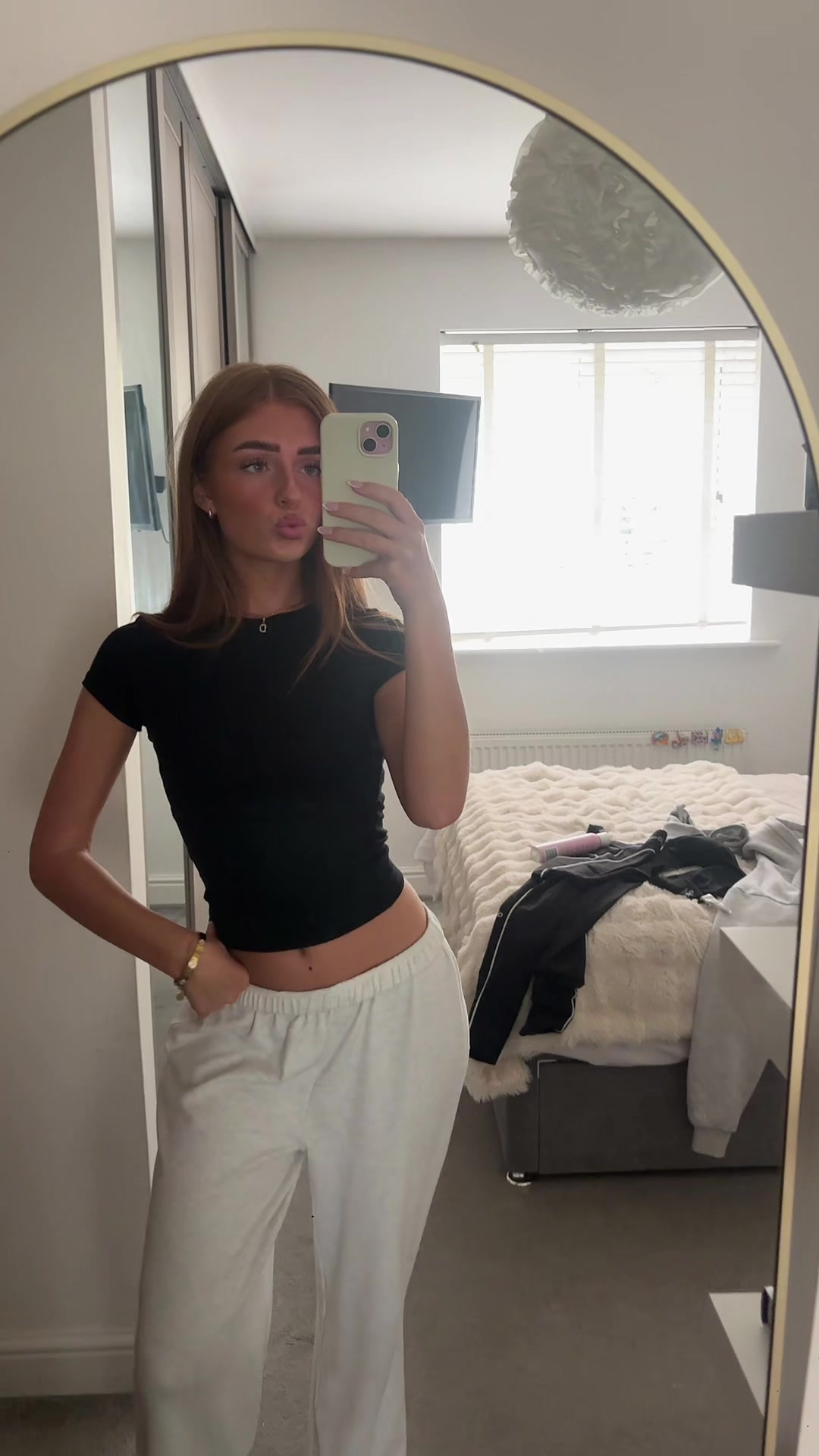 @𝐃𝐀𝐑𝐂𝐘 𝐀𝐍𝐍