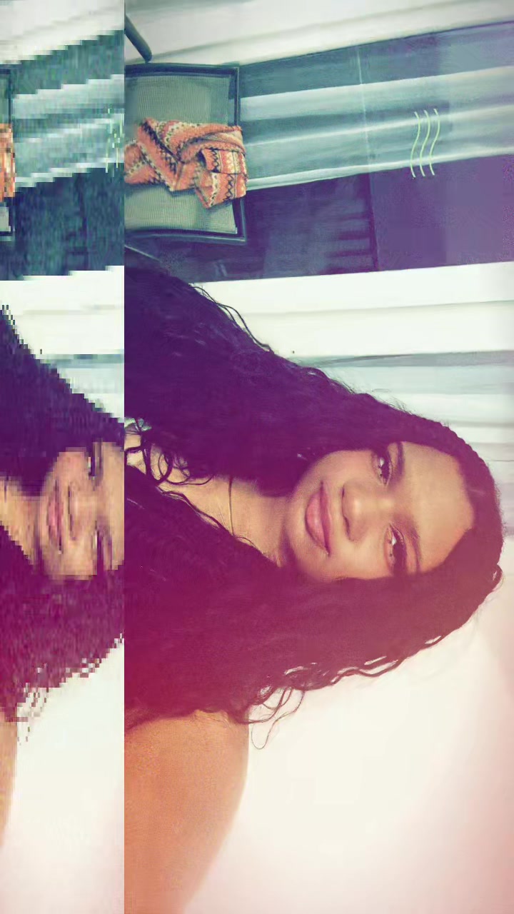 @maliaanicole