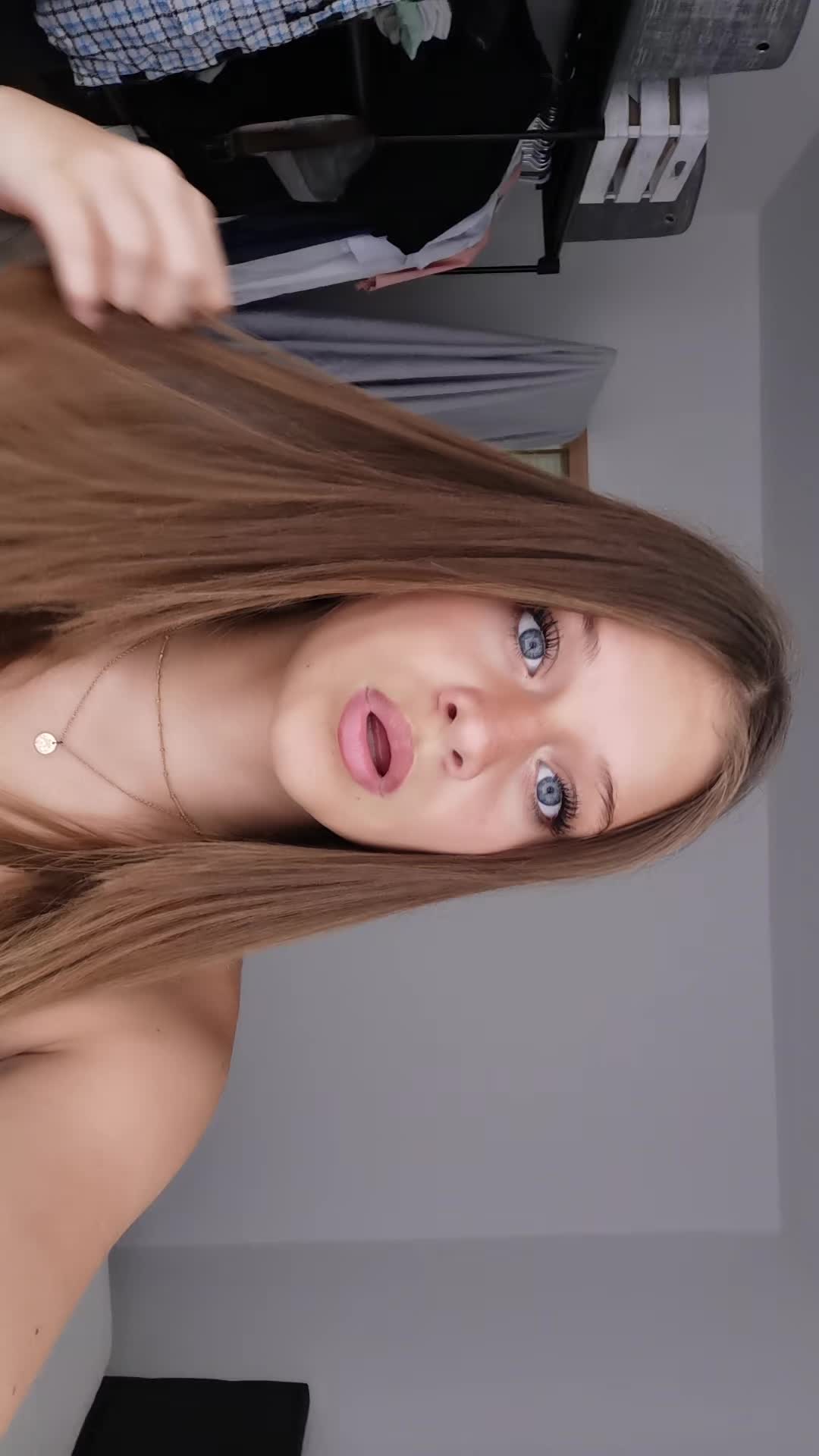 @𝓜𝓲𝓵𝓪 ꨄ
