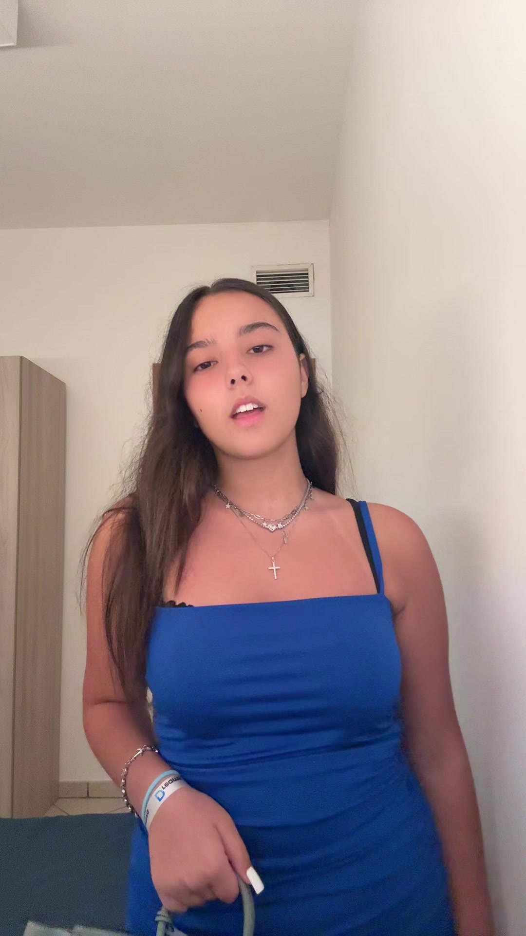 @s17171717