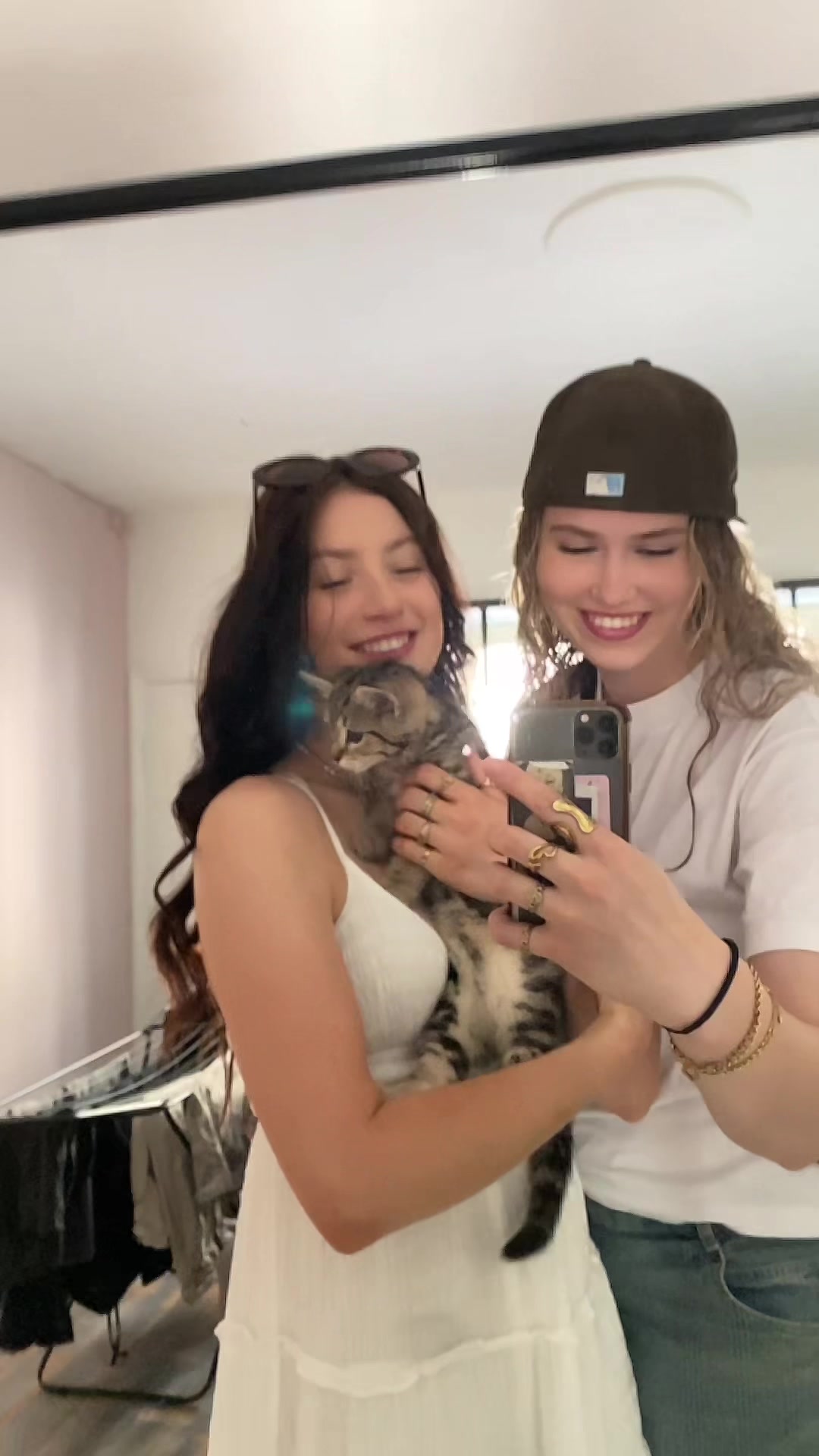 @Aimée <33