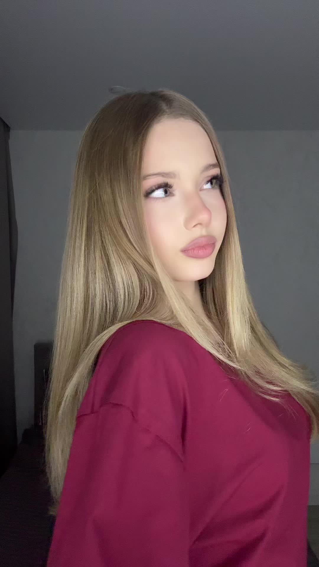 @Á