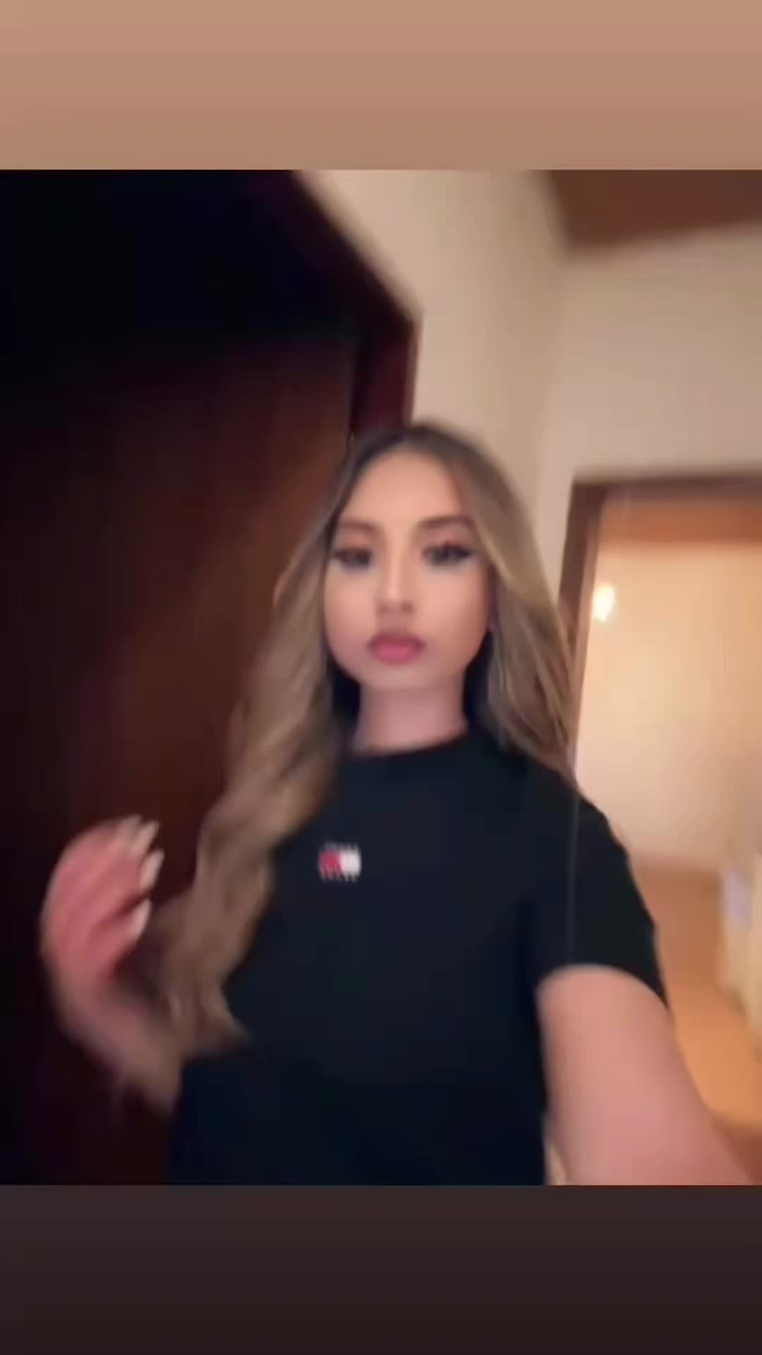 @𝓡
