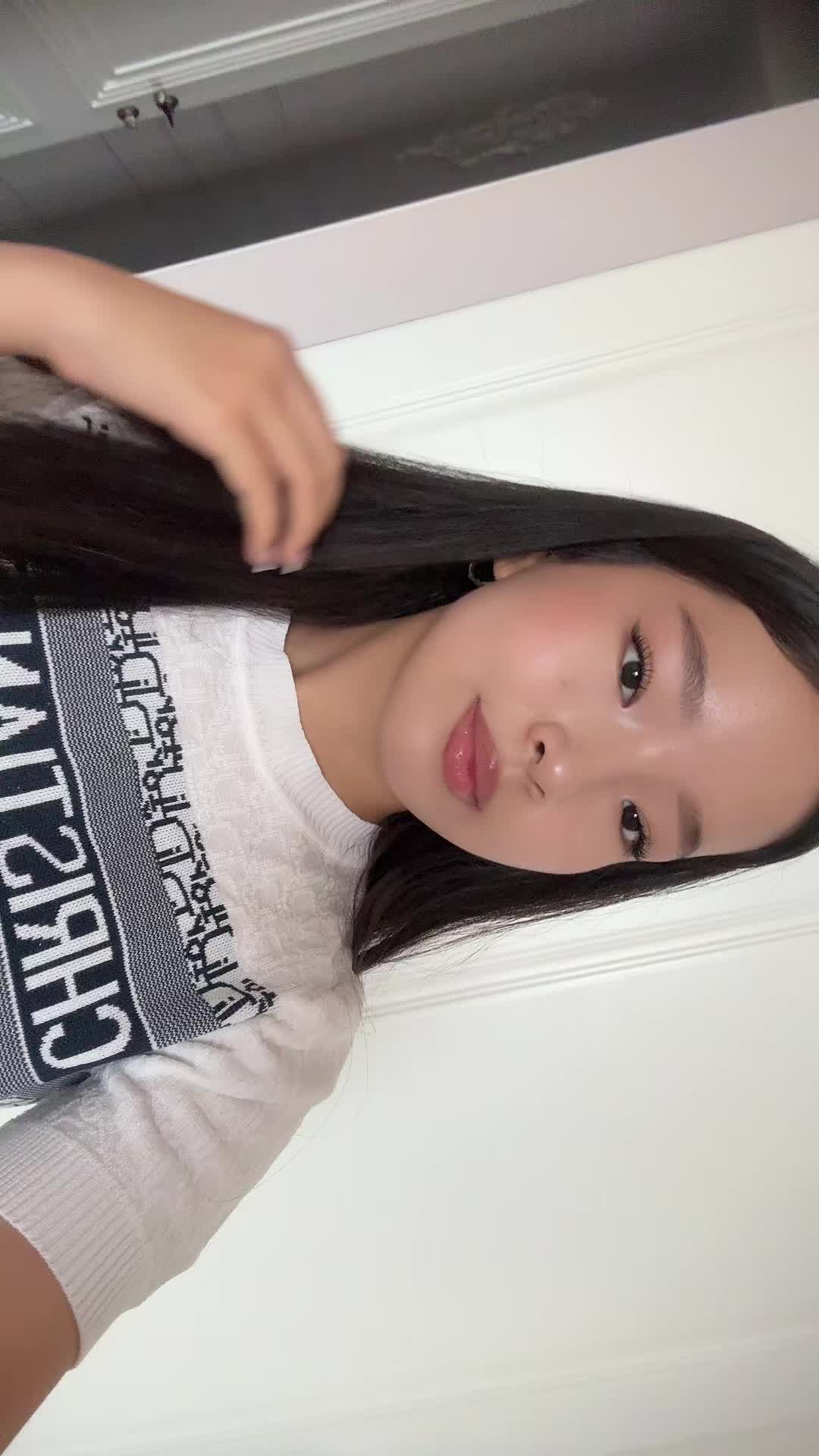 @adelinkoyy
