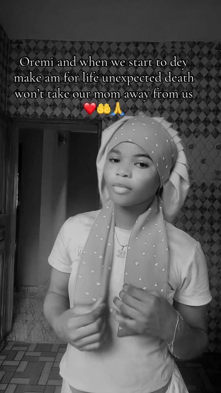 @ADESEWA🫢💕