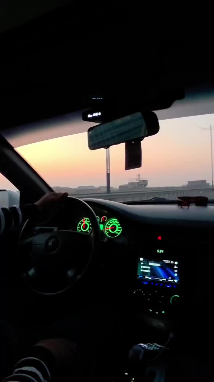 @mehroj_004