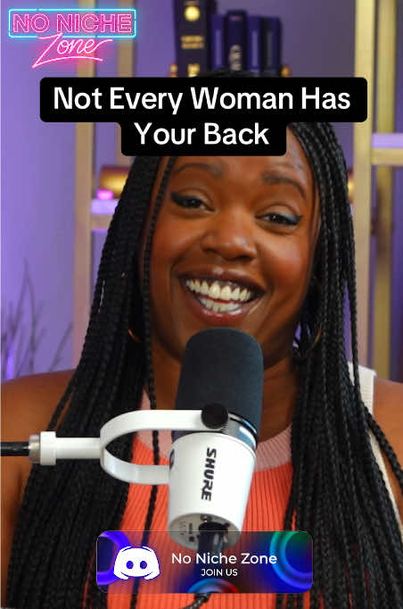 @YouTube: No Niche Zone Pod
