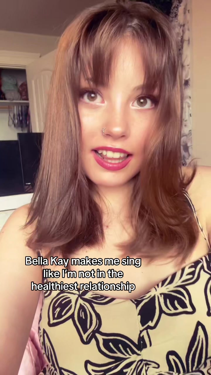 @𝐸𝓂𝒾