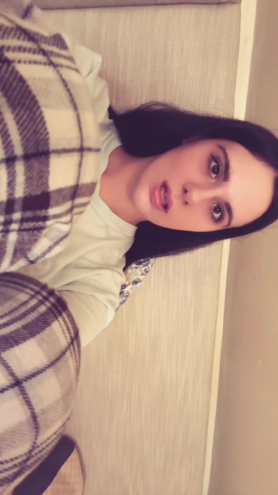 @:D