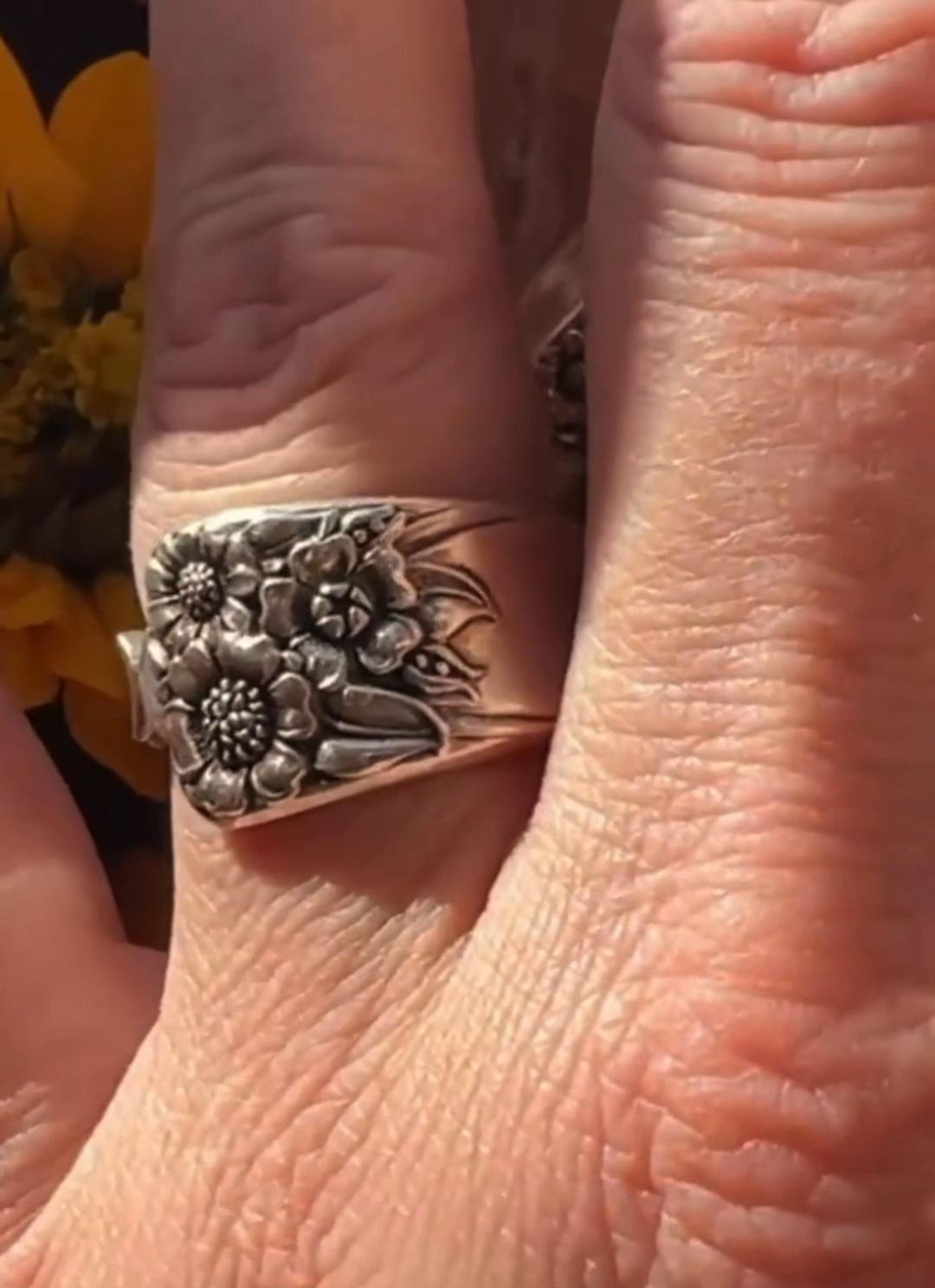@LoveAlwaysSpoonRings